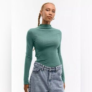 Topshop Green Long Sleeve Super Soft Size US 2 Vintage